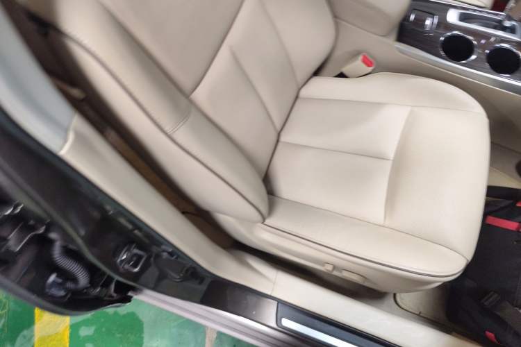 Used Nissan Teana 2014 Duke 2.5L XV Deluxe Edition
