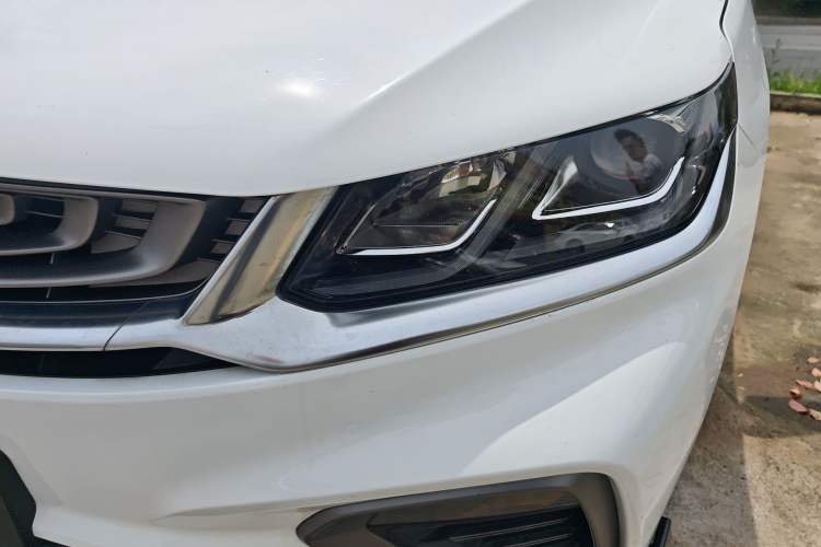 Used Geely Auto Coolray 2019 260T DCT Knight China V Standard