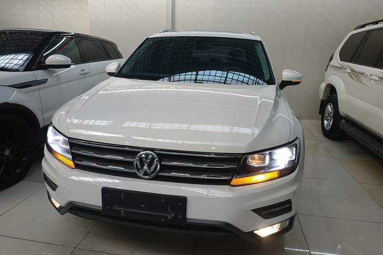Used Volkswagen Tiguan L 2018 330TSI Automatic Two-Wheel Drive Luxury Edition
