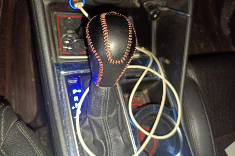 Used Hyundai Tucson 2018 1.6T Dual-Clutch Two-Wheel Drive 15th Anniversary Special Edition
