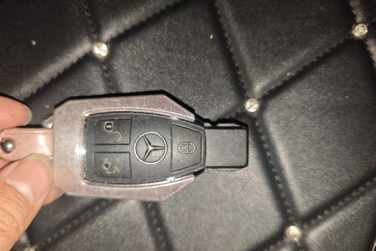 Used Mercedes-Benz GLC 2016 GLC 300 4MATIC Dynamic Model