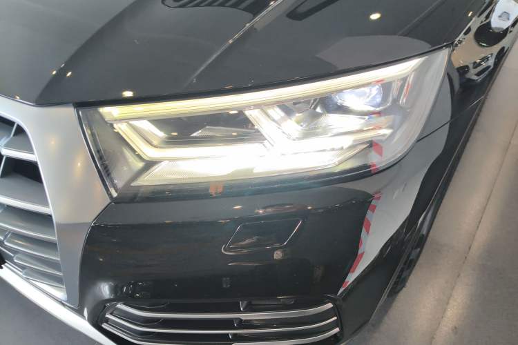 Used Audi Q5L 2020 Updated 40 TFSI Prestige Fashion Edition