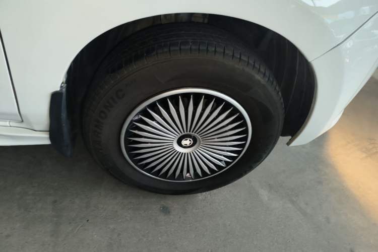 Used Venucia T70 2016 1.6L Manual Ruixing Edition
