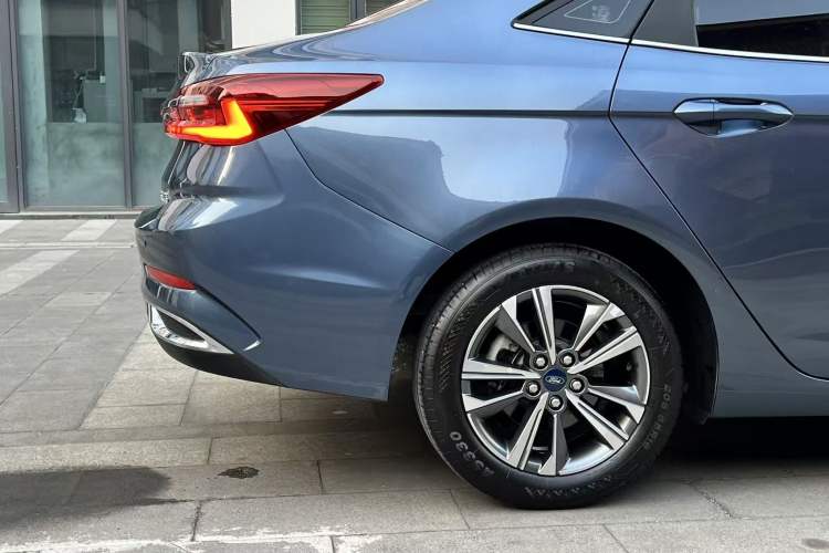 Used Ford Escort 2021 1.5L Automatic Diamond Edition