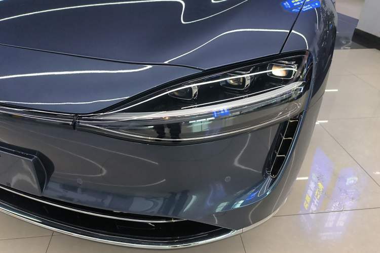 Used Hima S9T 2025 Model Range-Extended Ultra Long-Range Version Left Front Headlight