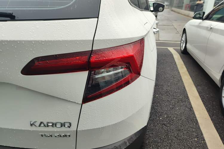 Used Skoda Karoq 2020 TSI280 Luxury Smart Edition China VI Standard