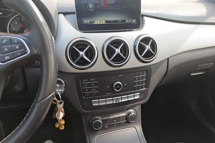 Used Mercedes-Benz B-Class 2018 B 200 Sport Edition