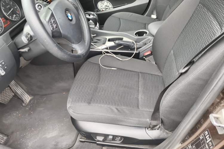 Used BMW X1 2013 sDrive18i Fashion Model
