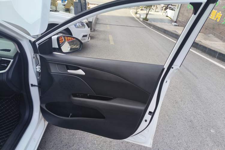 Used Chevrolet Cavalier 2019 320 Automatic Enjoyment with Sunroof