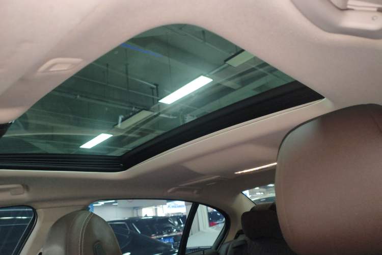 Used BMW 5 Series 2022 Restyled 525Li Luxury Package