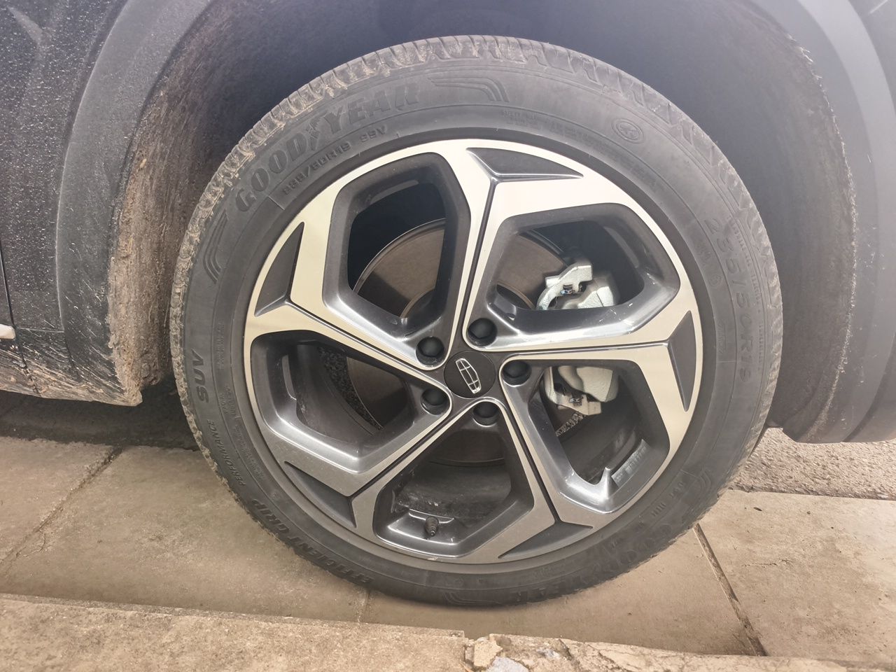 Geely Auto Monjaro L 2024 2.0TD High-Power Automatic Two-Wheel Drive Yunqi Version — снимка 8