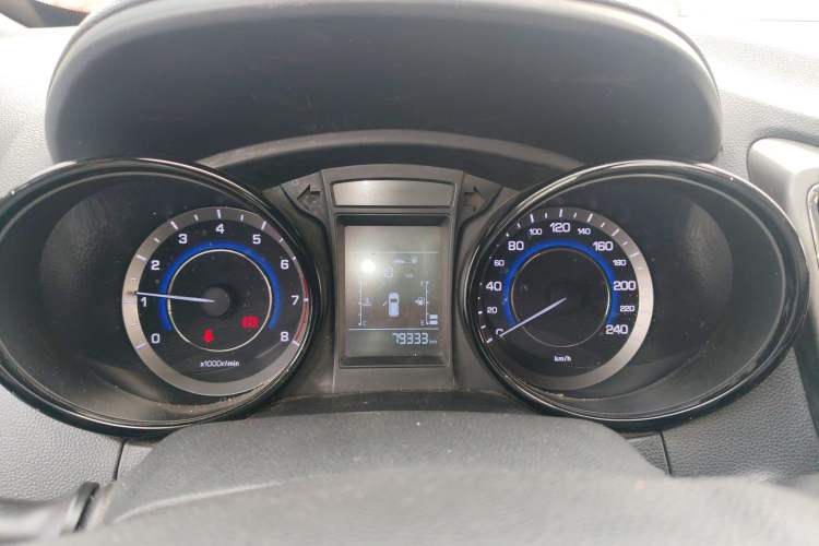 Used CHANGAN CS15 2016 1.5L Manual Fashion Edition
