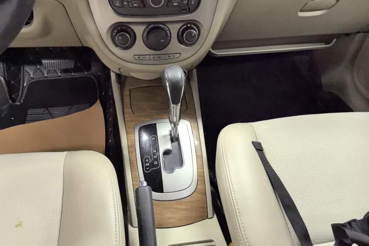 Used Buick Excelle 2015 1.5L Automatic Classic Model