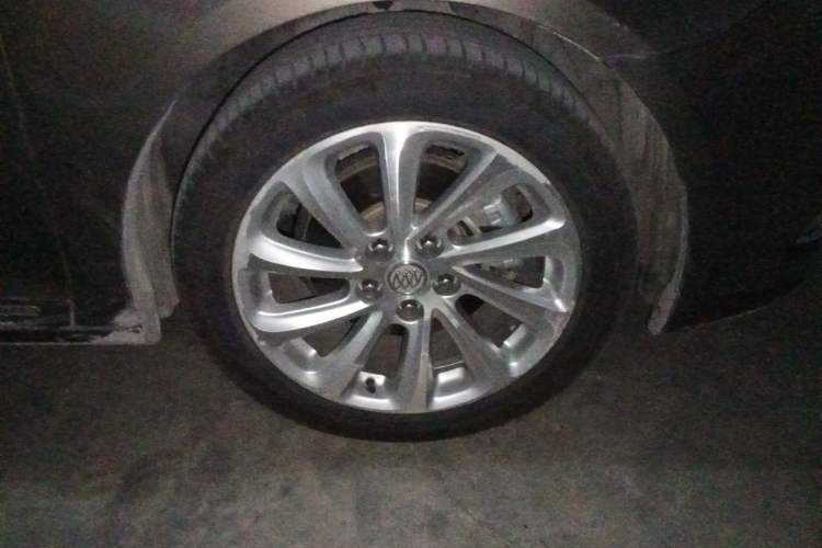 Used Buick LaCrosse 2013 2.4L SIDI Luxury Comfort Edition