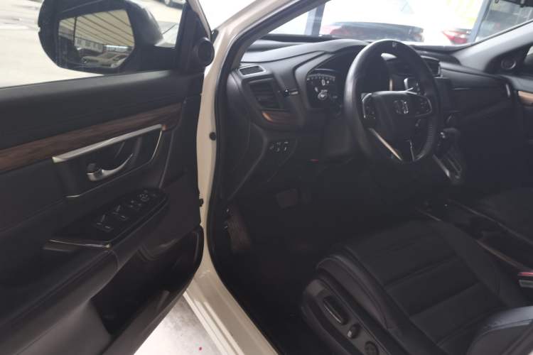 Used Honda CR-V 2021 240TURBO CVT 2WD Fashion Edition