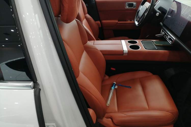 Used Li Auto L7 2023 Max model Right Front Seat