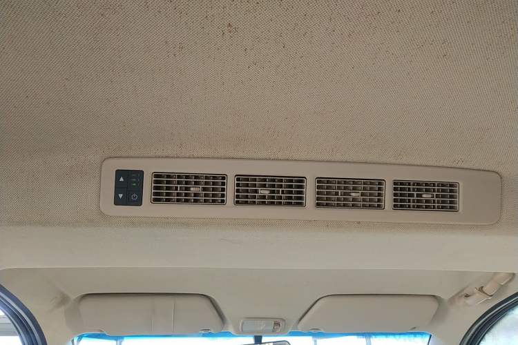 Used Wuling Hongguang 2014 1.5L S Standard Version
