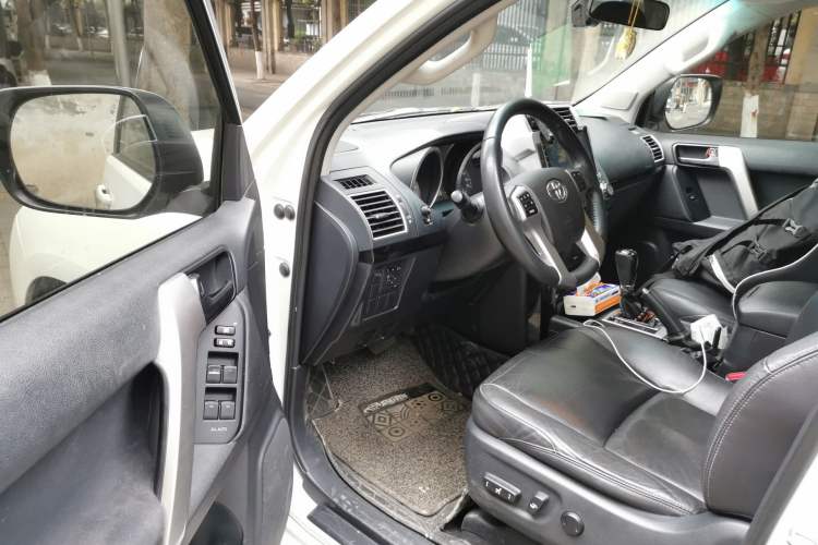 Used Toyota Prado 2016 2.7L Automatic Standard Edition
