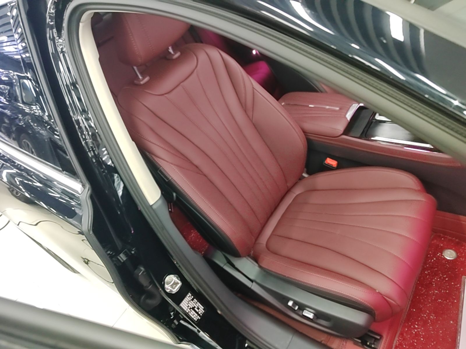 Hongqi H5 PHEV 2025 170 Super Hybrid Version — снимка 19