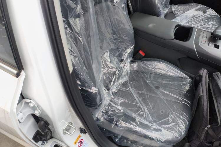 Used CHANGAN Eado 2025 Blue Whale 1.5T 500Bar Prestige Model
