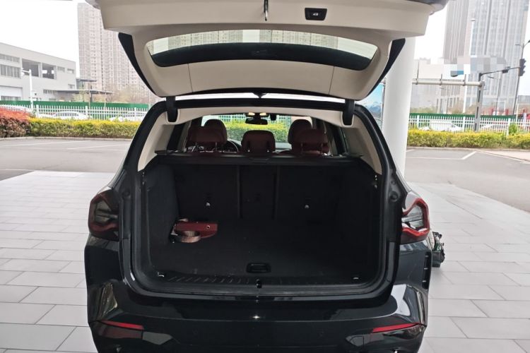 Used BMW X3 2022 Restyled xDrive25i M Sport Package Trunk