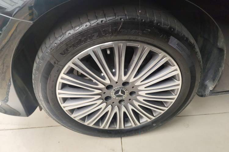 Used Mercedes-Benz E-Class 2022 Revised Version E 300 L Luxury Edition
