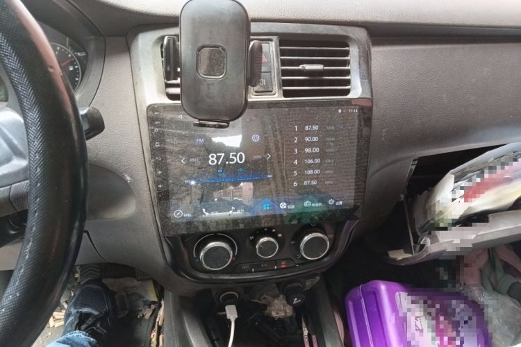 Used Wuling Rongguang V 2018 1.5L Standard Version Audio And AC Panel