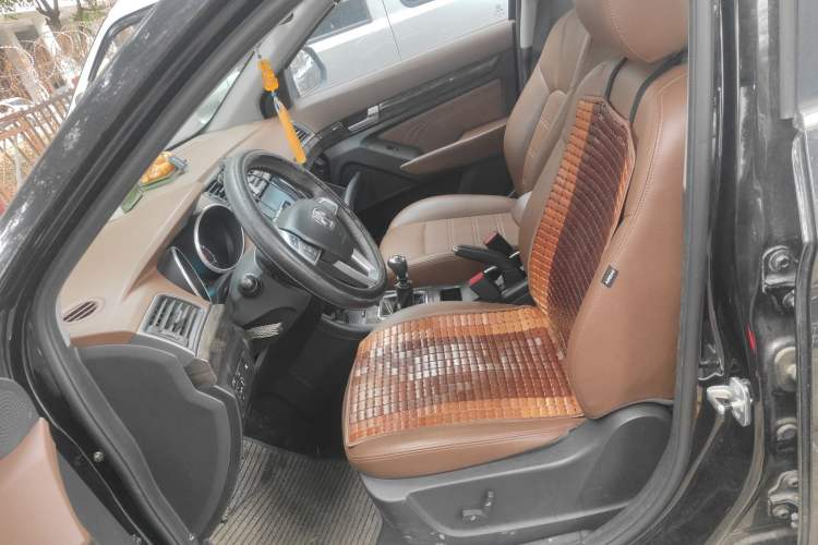 Used BAIC Weiwang S50 2016 1.5T Manual Lede Premium Edition Left Front Seat