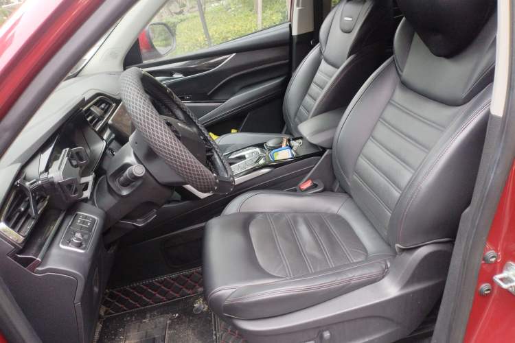 Used SAIC MAXUS D60 2019 1.5T Automatic Luxury Edition 5-seater Left Front Seat