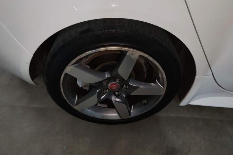 Used Jaguar XE 2015 2.0T 200 PS R-Sport
