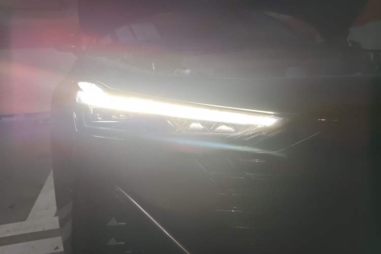 Used CHANGAN UNI-V iDD 2023 Zhidian iDD 1.5T 113km Smart & Fun Version (Rapid Edition)