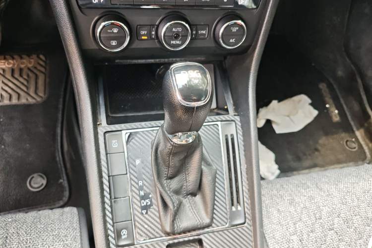 Used Skoda Superb 2018 TSI330 DSG Comfort Edition China V Standard
