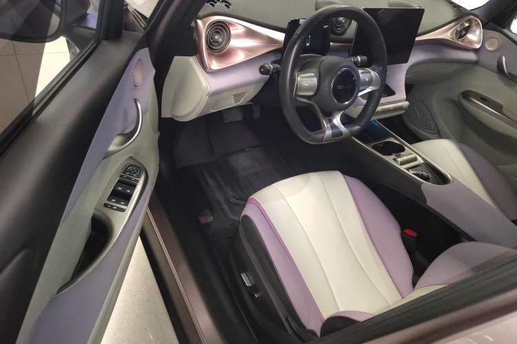 Used BYD Dolphin 2021 405 km Fashion Edition
