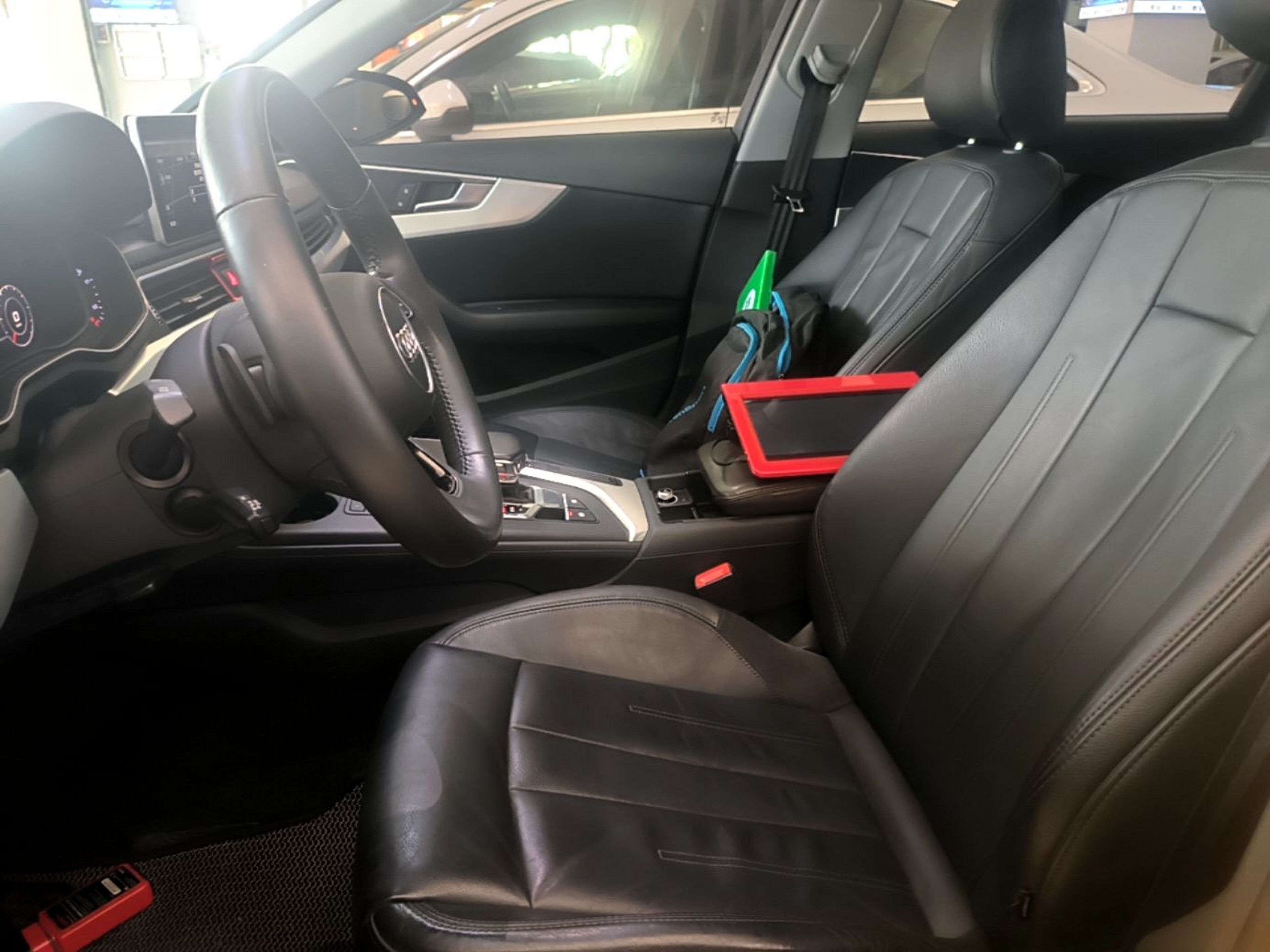 Interior delantero