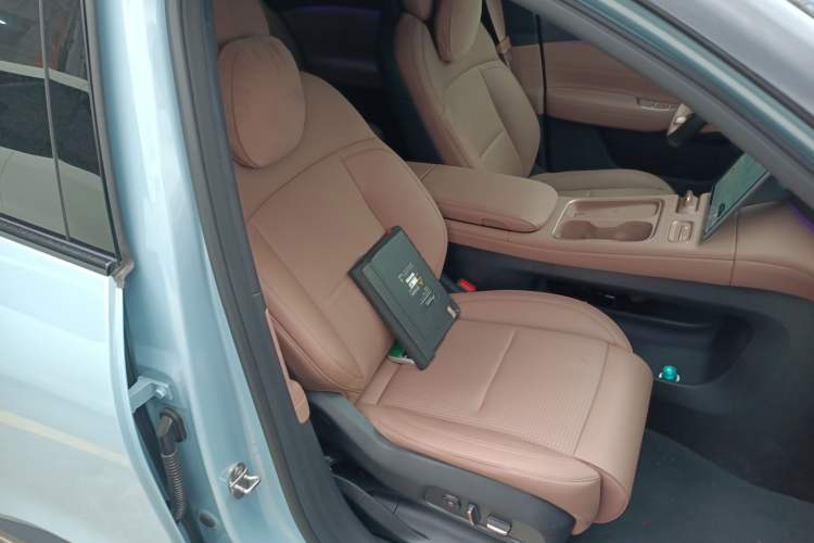 Used Nio ES6 2024 75 kWh
