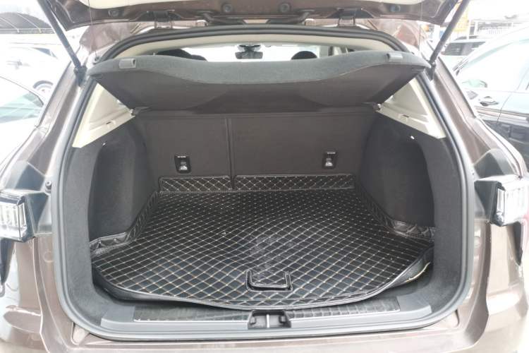 Used Lynk & Co 01 2018 2.0T Two-Wheel-Drive + Version