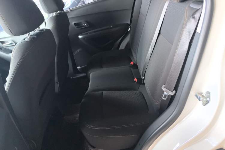 Used Chevrolet Trax 2018 330T Automatic Two-Wheel Drive Elite Model
