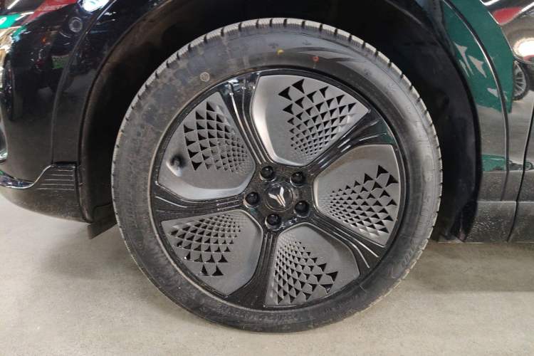 Used VOYAH COURAGE 2024 Four-Wheel Drive Global Edition