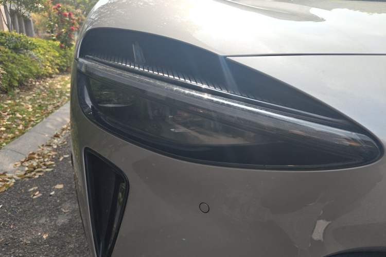 Used Xiaomi Auto YU7 2025 Ultra-Long Range High-Performance All-Wheel-Drive Max Edition
