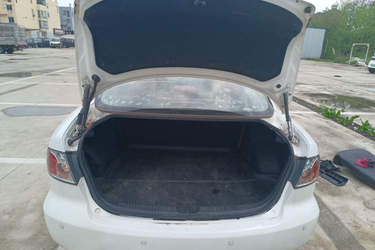 Used Mazda 6 2014 2.0L Automatic Classic Version Trunk