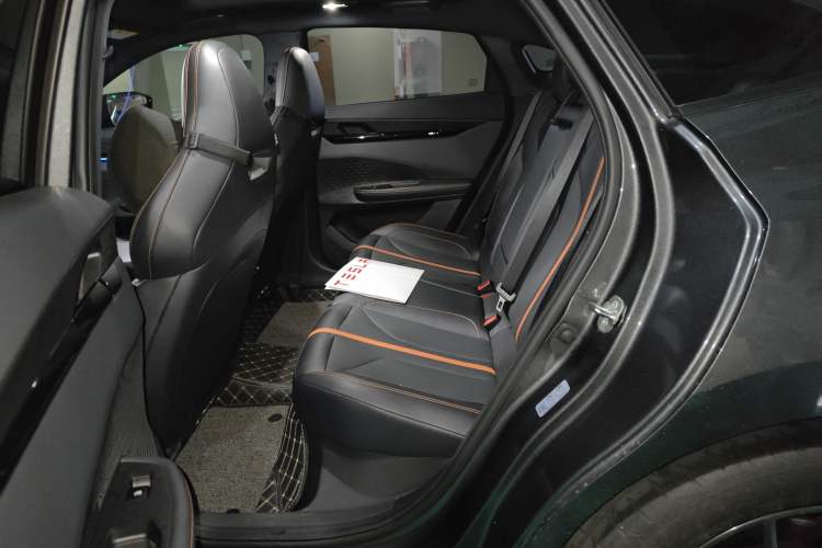 Used Changan UNI-V 2024 1.5T Prestige Edition