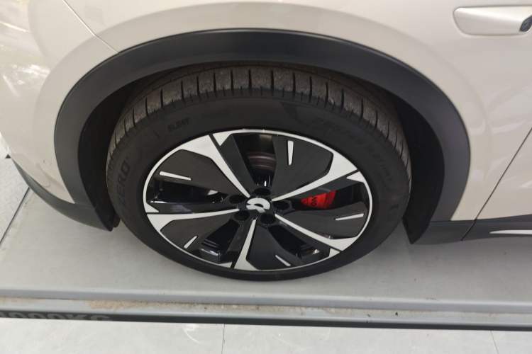 Used Nio EC6 2023 100kWh