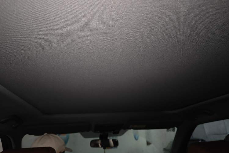 Used Honda UR-V 2017 370TURBO 2WD Prestige Edition China V Headliner