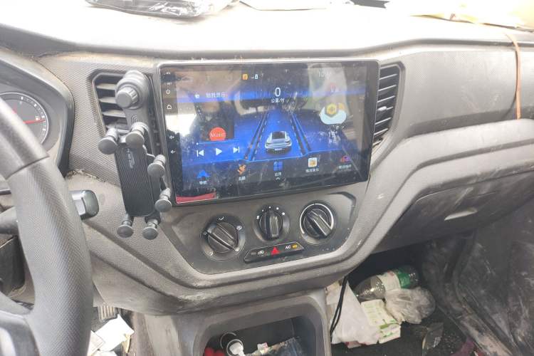 Used Wuling Hongguang V 2019 1.5L Enjoyment Version China VI LAR
