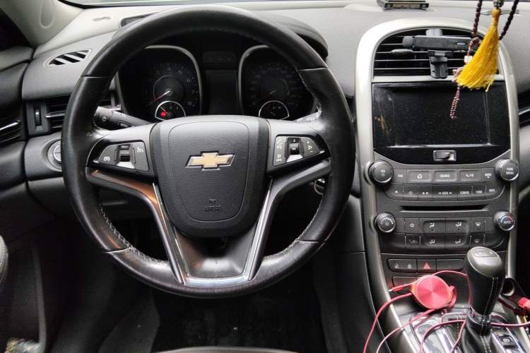 Used Chevrolet Malibu 2014 2.0L Automatic Luxury Edition Steering Wheel