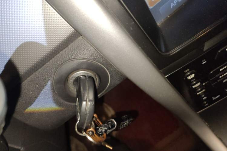 Used Ford Edge 2012 2.0T Elite Sunroof Edition Vehicle Key