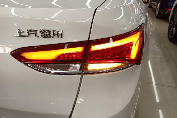 Used Buick GT 2018 15T Dual-Clutch Elite Model China V Standard