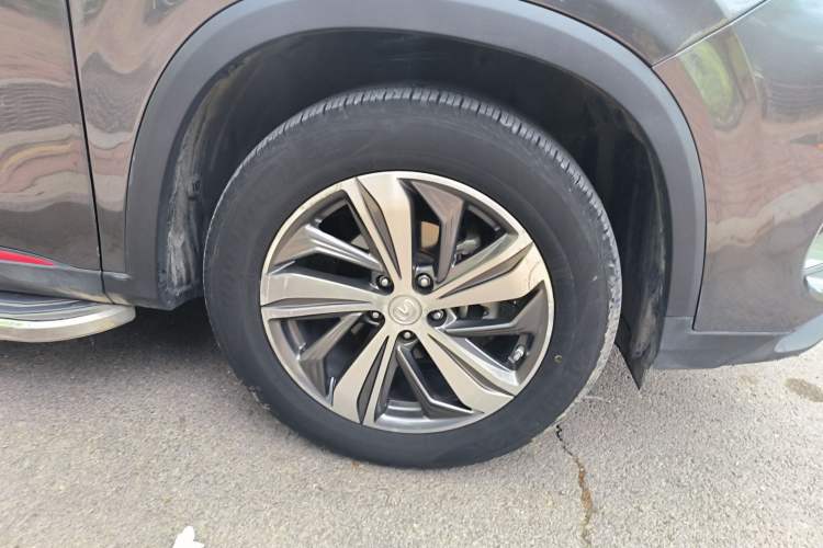 Used CHANGAN CS75 PLUS 2020 1.5T Automatic Luxury Version Right Front Wheel Hub