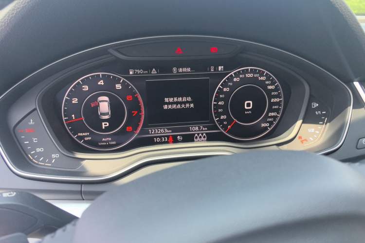 Used Audi Q5L 2018 40 TFSI Prestige Fashion Edition China V Odometer Close Up