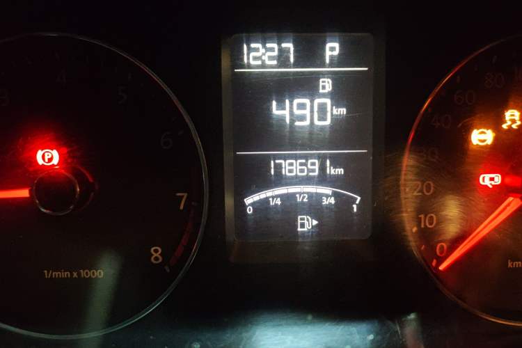 Used Volkswagen Lavida 2013 1.6L Automatic Comfort Edition
